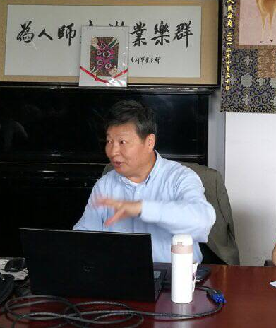 1494316319035019446.png 万毅平.png